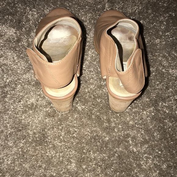 Steve Madden Women's Nonstp Bootie - Picture 6 of 8